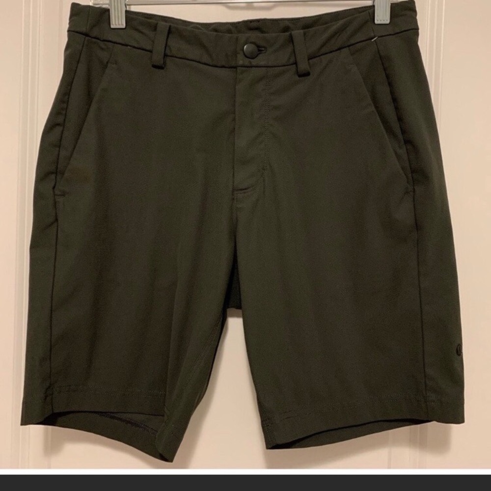 Lululemon men’s shorts